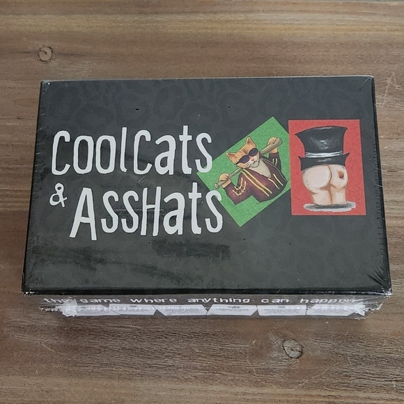🎉😼💥 CoolCats & AssHats Card Game – New in Original Packaging - Party game - Picture 13 of 13